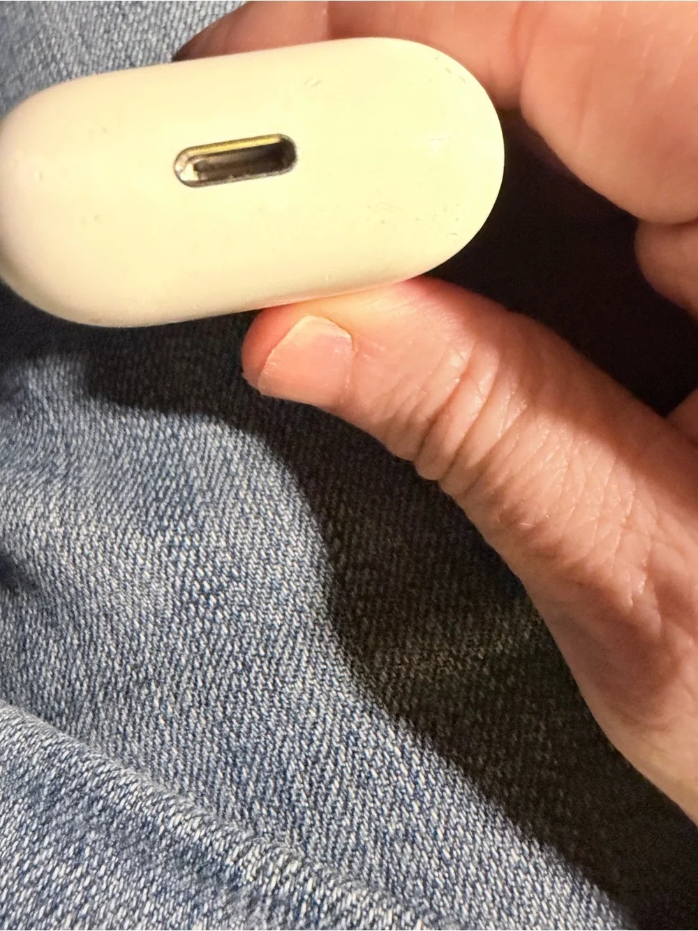 Apple White AirPods Charging Case with Pairing Button parts